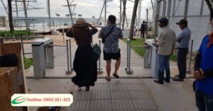 cong xoay 3 chau ngoai troi 1 1